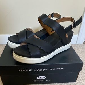 Dr. Scholl’s Scenario Wedge Sandal